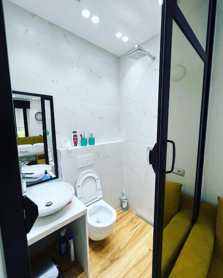 Luxury Apartment In Blloku Area Tirana Extérieur photo