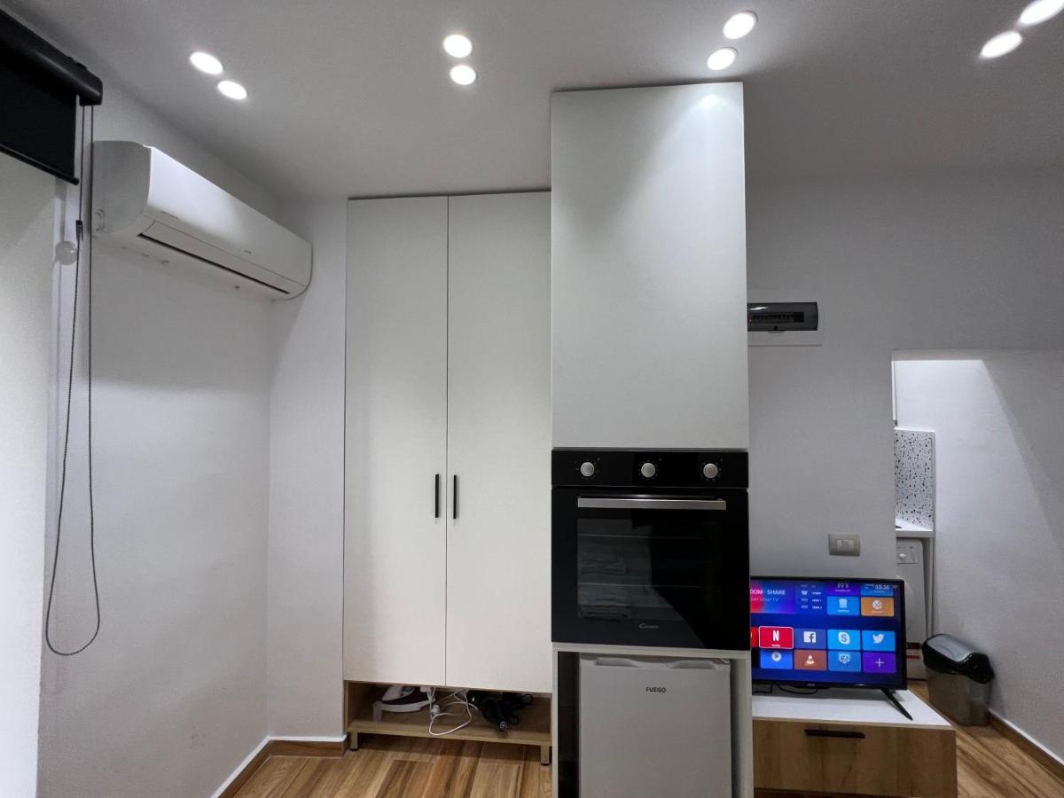 Luxury Apartment In Blloku Area Tirana Extérieur photo