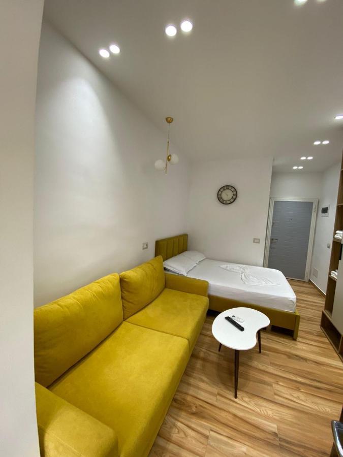 Luxury Apartment In Blloku Area Tirana Extérieur photo