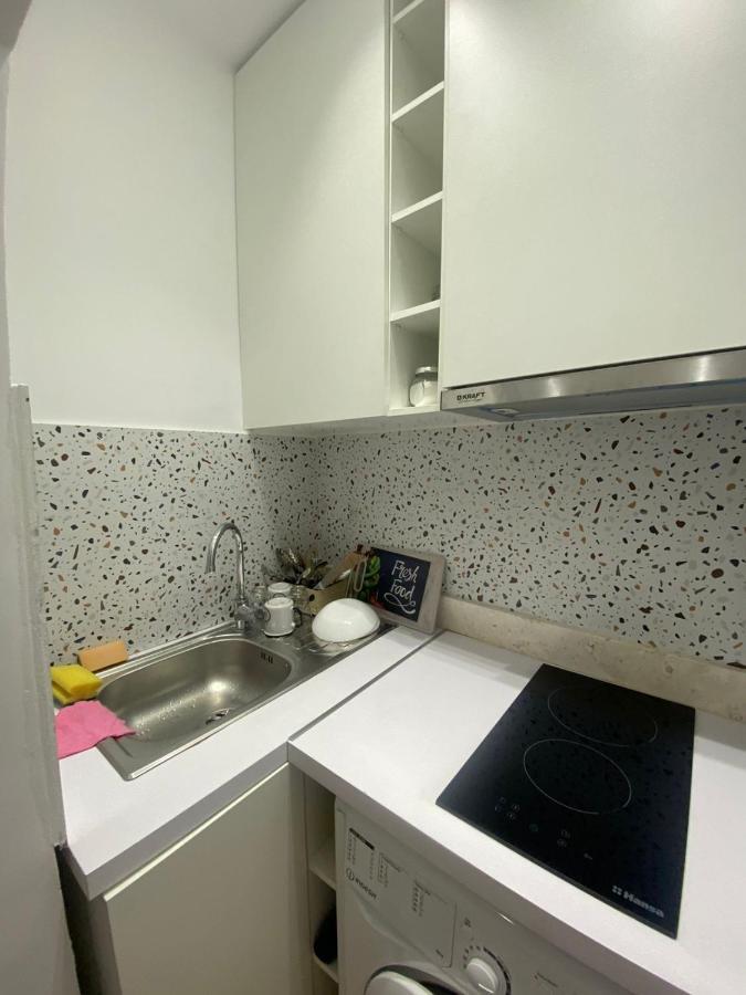 Luxury Apartment In Blloku Area Tirana Extérieur photo